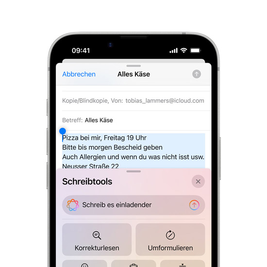 Teilansicht eines iPhone 16e Displays, das Funktionen für Apple Intelligence Schreibwerkzeuge zeigt.