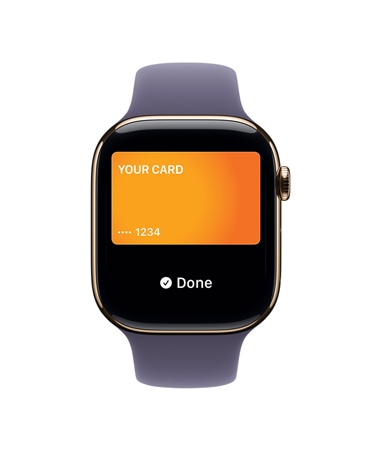 Apple Watch Series 11, aranyszínű titántok, Apple Pay, jobb oldali nézet, Digital Crown, ködös lila sportszíj