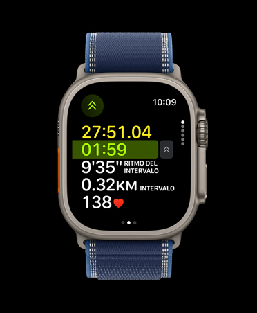Apple Watch Ultra 3, color natural, caja de titanio, métricas avanzadas del entrenamiento Carrera al Aire Libre, correa Trail, color azul/azul brillante