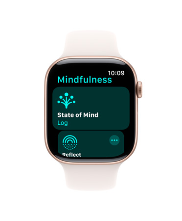 Apple Watch Series 11, cassa in alluminio color oro rosa, app Mindfulness aperta, sul lato destro: Digital Crown, cinturino Sport rosa fard