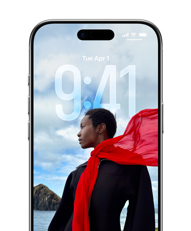 Οθόνη κλειδώματος iPhone που εμφανίζει την ώρα προσαρμοσμένη στη φωτογραφία της οθόνης κλειδώματος